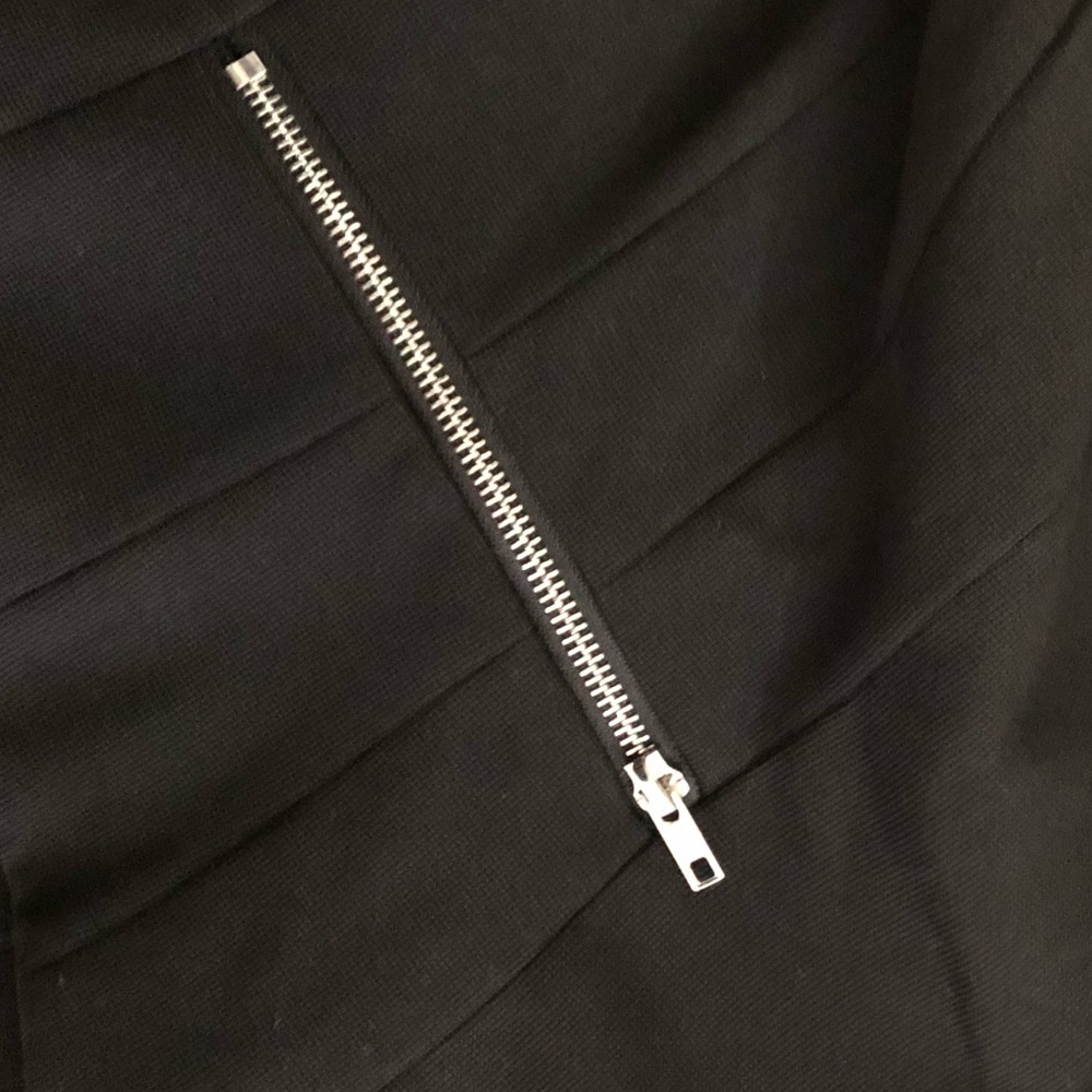 Forever 21 Black Blazer with Zipper Pockets - Picture 4 of 5